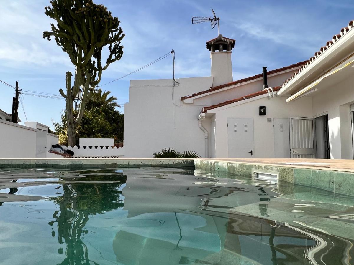 Karibu Beach & Pool Marbella Zewnętrze zdjęcie